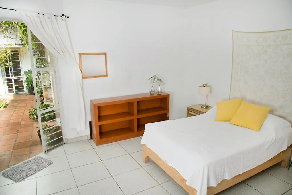 Casa Canario Hostel Guadalajara 0*,