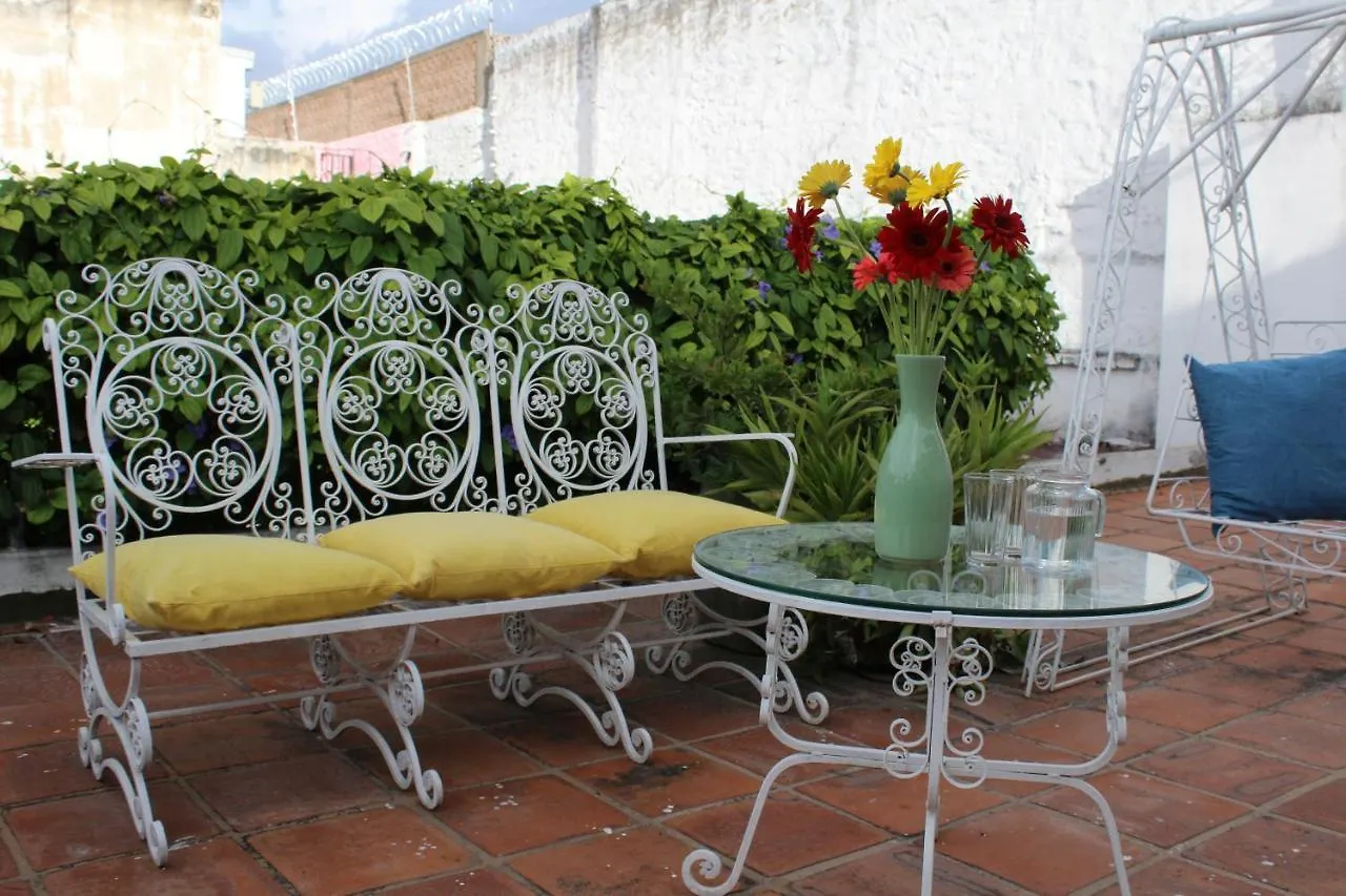 Casa Canario Hostel 과달라하라 0*,  멕시코